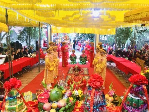 Lễ hội Đại Kỳ Phúc đình nghè Vạn Yên, phường Việt Hưng