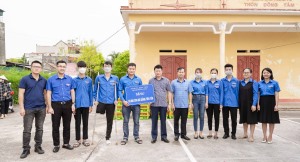 Bàn giao 1.000 con gà giống hỗ trợ đoàn viên thanh niên xã Lê Lợi phát triển kinh tế