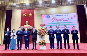 Gặp mặt tri ân cán bộ, nhân viên ngành Y tế Thành phố nhân kỷ niệm 67 năm Ngày Thầy thuốc Việt Nam