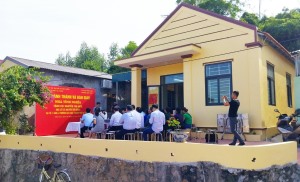 Khánh thành, bàn giao nhà cho mẹ liệt sỹ tại phường Bãi Cháy