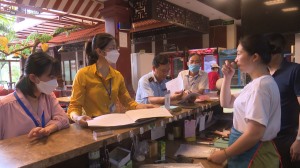 Năm 2022, TP Hạ Long đón khoảng 7,1 triệu lượt khách du lịch, tăng 1,5 lần so với kịch bản tăng trưởng