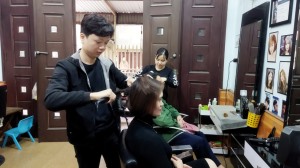 Đôi vợ chồng khuyết tật vươn lên trong cuộc sống