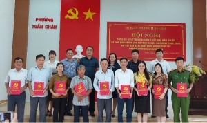 Phường Tuần Châu công bố quyết định chuẩn y kết quả bầu cử Chi ủy, Bí thư, Phó Bí thư chi bộ trực thuộc nhiệm kỳ 2022-2025