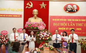 Đại hội Chi bộ Ban Tuyên giáo - Trung tâm Chính trị nhiệm kỳ 2022-2025