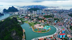 Tp Hạ Long: Tăng cường quản lý và xử lý bất cập  về kết cấu hạ tầng giao thông