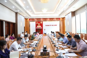 TT Thành uỷ nghe báo cáo tiến độ triển khai các phần việc chào mừng kỷ niệm 60 năm thành lập Tỉnh Quảng Ninh