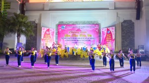 Giao lưu dân vũ chào mừng kỷ niệm 93 năm ngày thành lập Hội LHPN Việt Nam, 60 năm ngày thành lập tỉnh Quảng Ninh