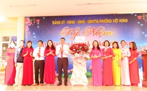 Phường Việt Hưng tổ chức kỷ niệm 41 năm ngày Nhà giáo Việt Nam (20/11/1982- 20/11/2023)