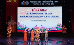 Trường THCS Lê Văn Tám kỷ niệm 60 năm ngày thành lập trường và chào mừng 41 năm ngày Nhà giáo Việt Nam