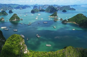 Vịnh Hạ Long lọt top 10 kỳ quan hút khách nhất thế giới