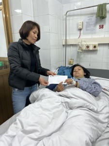 Hội phụ nữ thành phố tích cực triển khai chương trình “Mẹ đỡ đầu”