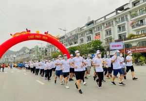 Lễ phát động Cuộc vận động “Toàn dân rèn luyện thân thể theo gương Bác Hồ vĩ đại”; Ngày chạy Olympic vì sức khỏe toàn dân