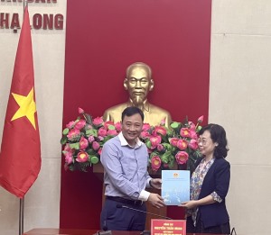 UBND Thành Phố: Trao Quyết định bổ nhiệm Trưởng Ban Tiếp công dân