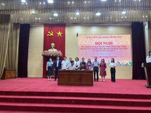 UBND TP Hạ Long tổ chức chương trình phát động và ký cam kết thi đua  thực hiện Bộ quy tắc ứng xử  trên địa bàn tỉnh Quảng Ninh tại TP Hạ Long