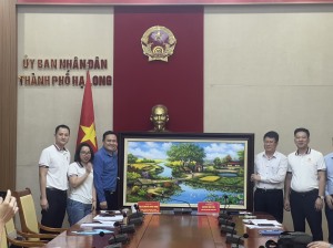 Thành phố Tiếp Đoàn nghiên cứu thực tế lớp Cao cấp lý luận chính trị K69. A04 Học viện Chính trị quốc gia HCM