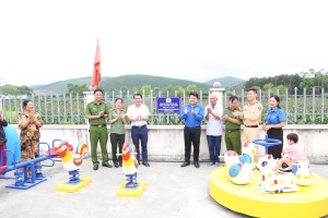 Mang sân chơi an toàn bổ ích đến vùng sâu, vùng xa