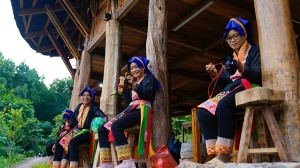 Thành phố Hạ Long: Khai thác thế mạnh du lịch sinh thái và văn hoá bản địa