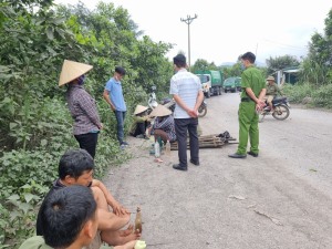 Giải quyết kiến nghị của các hộ dân xóm Tráng Si, thôn Đồng Lá, xã Hòa Bình 