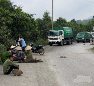 Người dân phàn nàn vì mùi rác, Hạ Long khẳng định sẽ di dời 