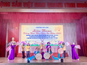 Liên hoan tiếng hát khu dân cư phường Hà Lầm năm 2023
