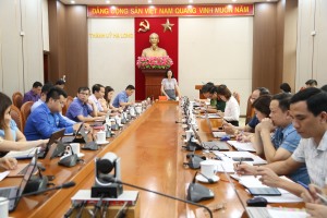 BTV Thành ủy giao ban, đối thoại với Bí thư chi bộ, Trưởng thôn, khu