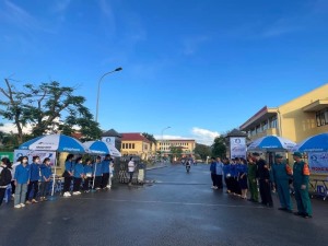 Tiếp sức mùa thi: Sẵn sàng đồng hành cùng sĩ tử