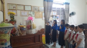 Tuổi trẻ Hạ Long hướng về nguồn