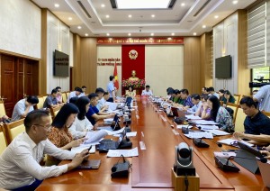UBND thành phố họp phiên thường kỳ tháng 7/2023