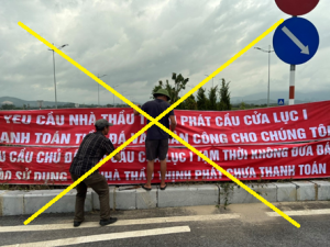 Kiên quyết xử lý việc treo băng rôn tự phát, không đúng quy định trên địa bàn TP Hạ Long