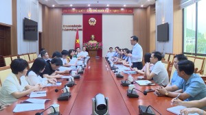Lớp Học viện Hành chính Quốc gia đi thực tế tại TP Hạ Long