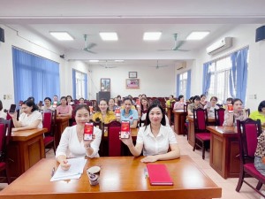 Nhân dân Thành phố: hưởng ứng cuộc thi trắc nghiệm tìm hiểu “Quảng Ninh 60 năm xây dựng và phát triển”