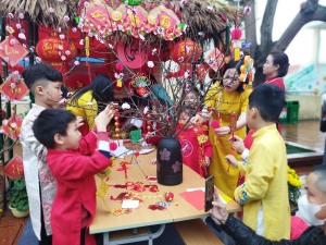 Trường TH Lý Thường Kiệt: Rộn ràng ngày hội STEM mừng Đảng – mừng xuân