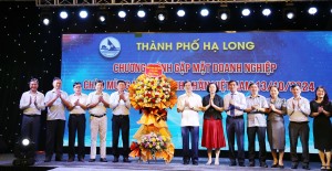 Gặp mặt doanh nghiệp, doanh nhân nhân kỷ niệm Ngày Doanh nhân Việt Nam