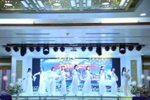 Ấn tượng Hội thi Duyên dáng áo dài chợ Hồng Hà