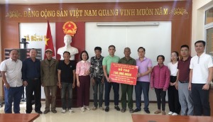 Hỗ trợ hộ dân xã Đồng Sơn bị ảnh hưởng bởi cơn bão số 3