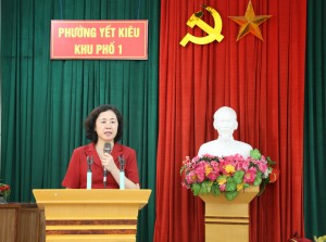 Đồng chí Vũ Thị Mai Anh, Phó Bí thư Thường trực Thành ủy dự sinh hoạt chi bộ tháng 10/2024 tại khu 1 phường Yết Kiêu
