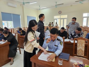 Phường Việt Hưng: Khảo sát sự hài lòng của người dân đối với sự phục vụ của cơ quan nhà nước
