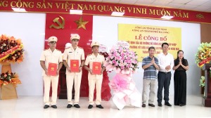Công bố Quyết định của Bộ công an về việc sáp nhập Công an phường Yết Kiêu và Công an phường Trần Hưng Đạo