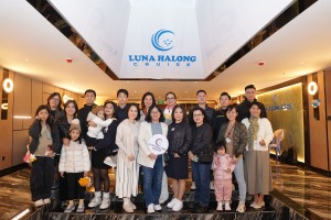 Nỗ lực khai thác sản phẩm du lịch đẳng cấp trên vịnh Hạ Long
