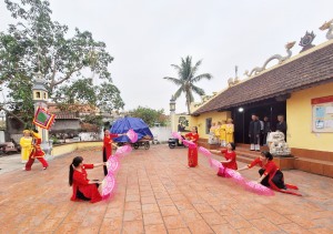 Sẵn sàng Lễ hội Đại kỳ Phúc Đình Nghè Vạn Yên