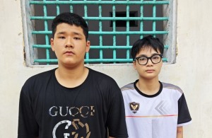 Công an Hạ Long bắt giữ 2 đối tượng tuổi teen cướp giật điện thoại