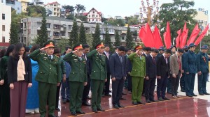 TP Hạ Long: Dâng hương, dâng hoa tưởng niệm các anh hùng liệt sỹ nhân dịp Lễ giao nhận quân năm 2024