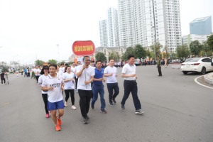 Hạ Long: Gần 700 người hưởng ứng Ngày chạy Olympic vì sức khỏe toàn dân