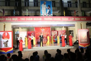 Văn nghệ tuyên truyền tại xã Đồng Sơn