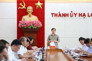 Thường trực Thành ủy cho ý kiến về phương án bãi đỗ xe tĩnh