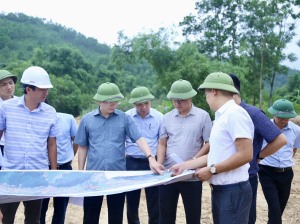 Tập trung đẩy nhanh tiến độ GPMB, thi công dự án Tuyến đường nối từ Tỉnh lộ 342 đến Quốc lộ 279, qua trung tâm xã Sơn Dương.