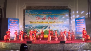 Chương trình giao lưu văn nghệ “Hát cho công nhân nghe, nghe công nhân hát”