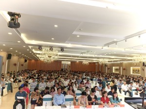 Đảng bộ các đơn vị kinh tế tư nhân: Sơ kết nhiệm vụ 6 tháng đầu năm; Quán triệt các Nghị quyết, Quy định của Trung ương và của Tỉnh