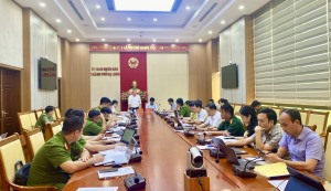 Đoàn công tác Công an tỉnh làm việc với TP Hạ Long về thực hiện công tác PCCC.