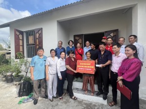 Phường Trần Hưng Đạo: Trao nhà đại đoàn kết cho hộ có hoàn cảnh khó khăn